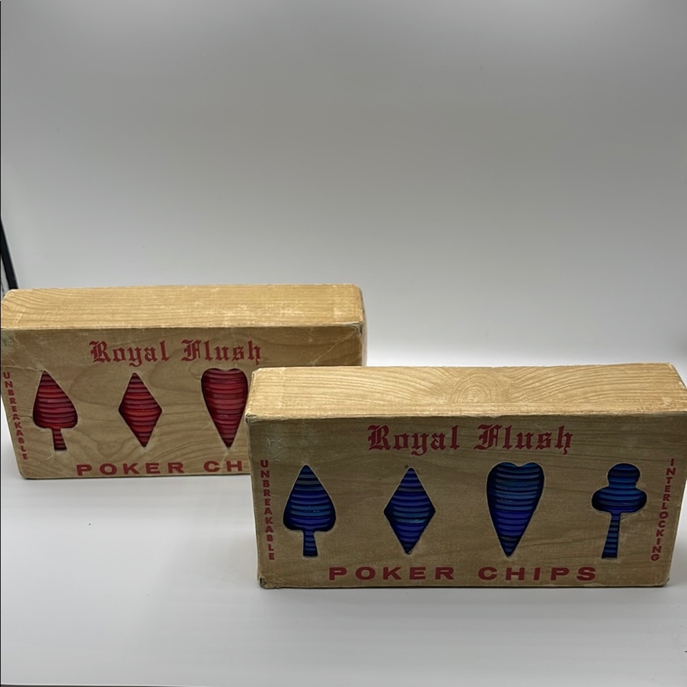 Vintage Royal Flush Poker Chips Set